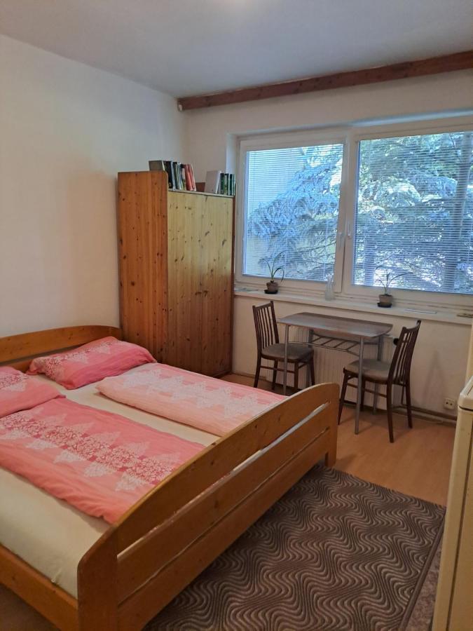 Apartman Na Jizni Olomouc Buitenkant foto