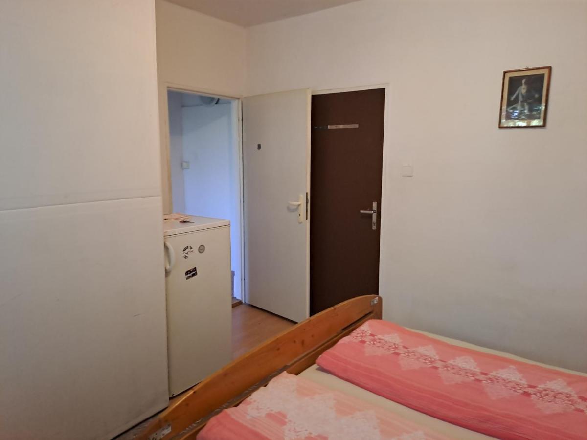 Apartman Na Jizni Olomouc Buitenkant foto